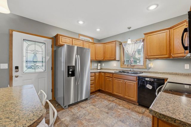 716 N Spring STREET, Beaver Dam, WI 53916