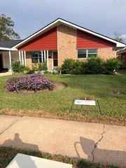 2611 Prairie Avenue, Pasadena, TX 77506