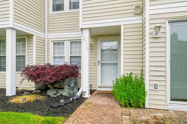 2119 Whispering Hills, Chester, NY 10918