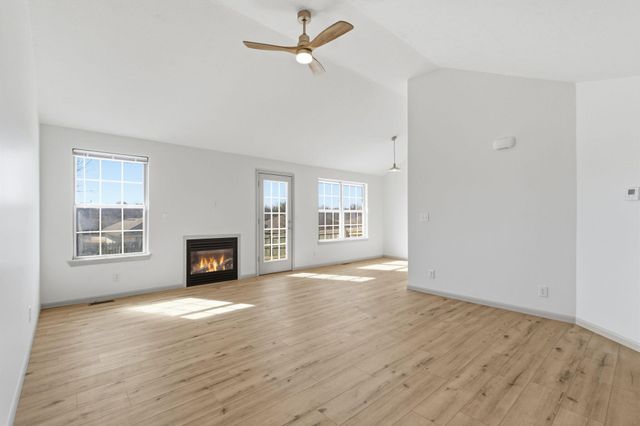 2420 W Rockwood Street, Springfield, MO 65807