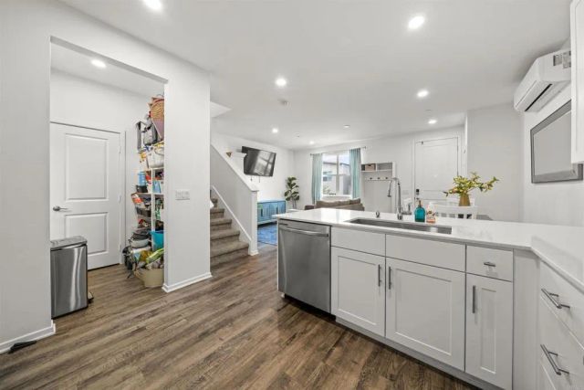 936 Cooper Place, San Diego, CA 92102