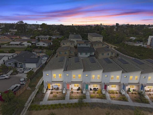 936 Cooper Place, San Diego, CA 92102