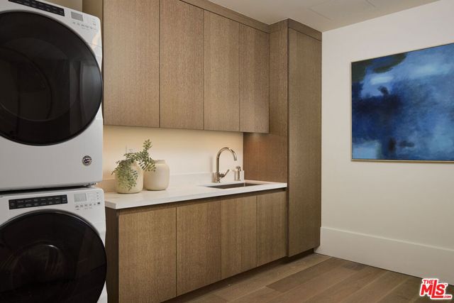 8420 W Sunset Boulevard 505, West Hollywood, CA 90069