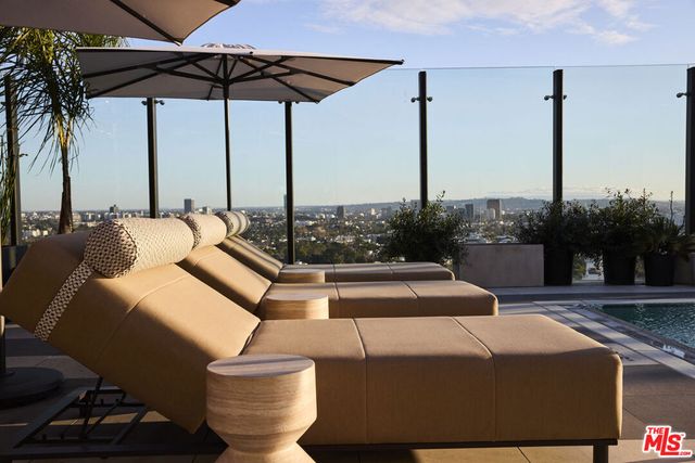 8420 W Sunset Boulevard 505, West Hollywood, CA 90069