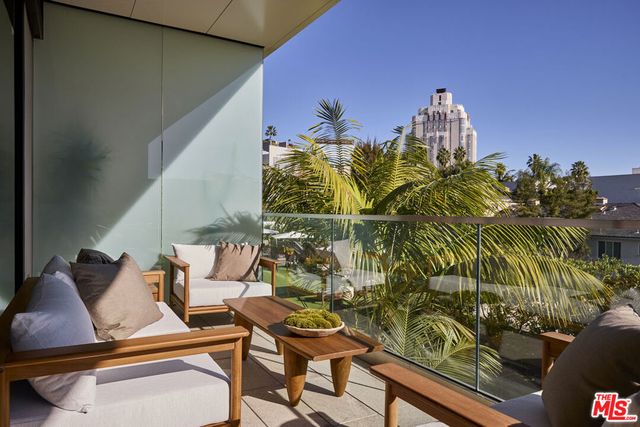 8420 W Sunset Boulevard 505, West Hollywood, CA 90069