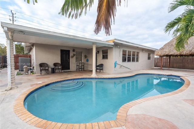 11700 Sheridan St, Pembroke Pines, FL 33026