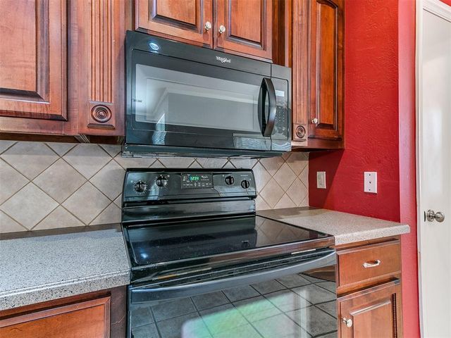 15816 Traditions Boulevard, Edmond, OK 73013