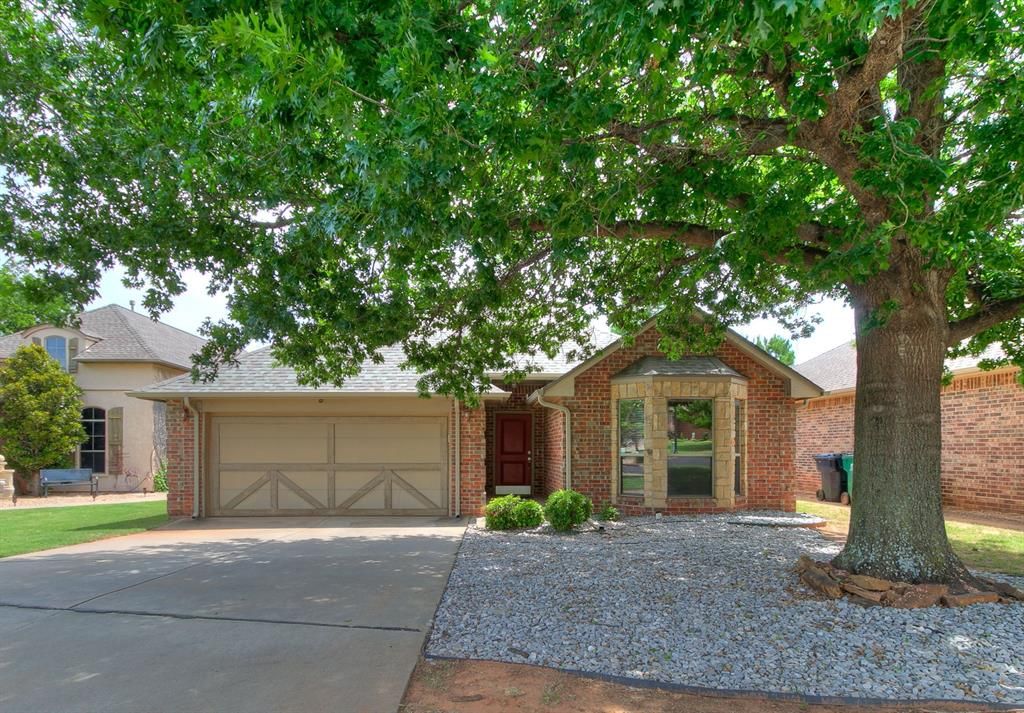 15816 Traditions Boulevard, Edmond, OK 73013