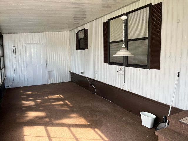 2536 Haverhill Road NE, Palm Bay, FL 32905