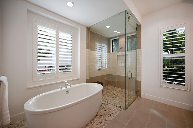 7936 MAINSAIL LANE, Sarasota, FL 34240