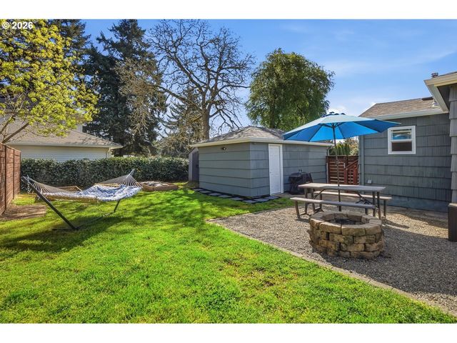 622 Se 111TH Ave, Portland, OR 97216