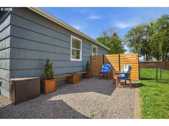 622 Se 111TH Ave, Portland, OR 97216