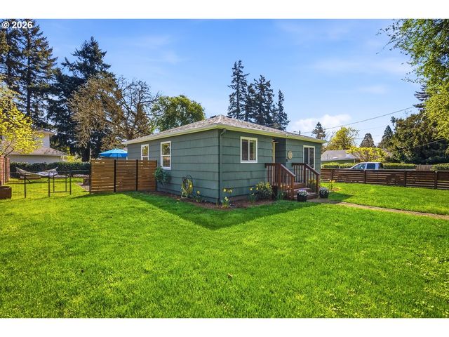 622 Se 111TH Ave, Portland, OR 97216