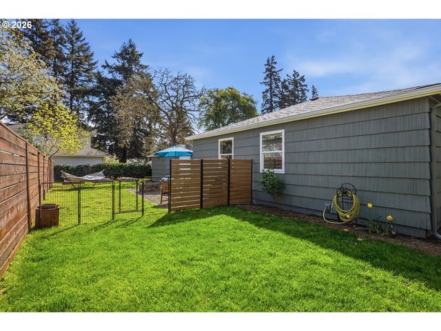 622 Se 111TH Ave, Portland, OR 97216