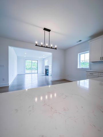 353 Manhattan Boulevard, 22, Dayton, KY 41074