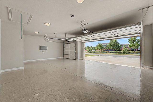 2302 SW Cadwell Avenue, Bentonville, AR 72713