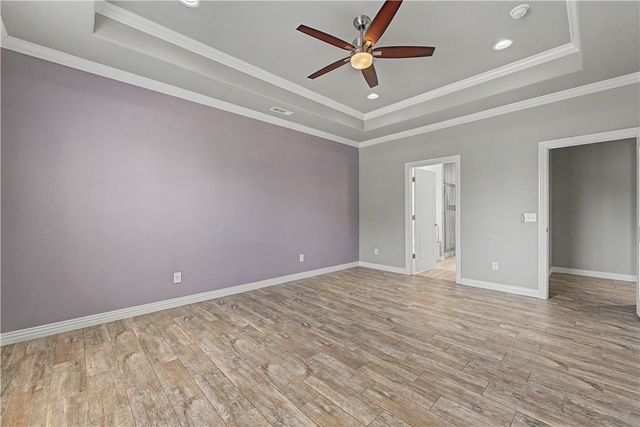 2302 SW Cadwell Avenue, Bentonville, AR 72713