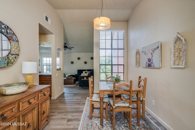6441 N Tierra de las Catalinas Apt 52, Tucson, AZ 85718