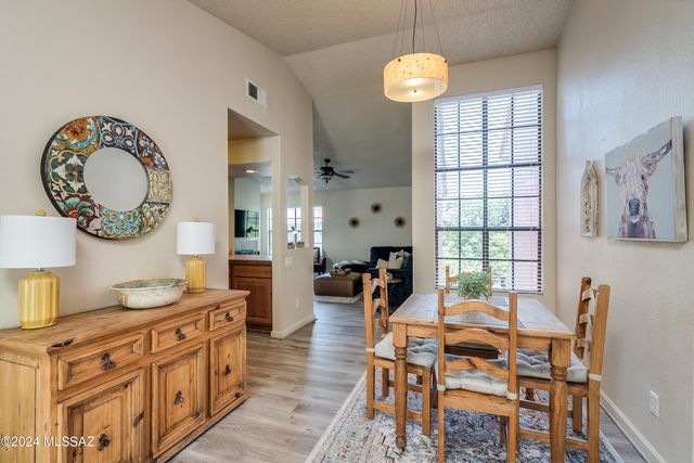 6441 N Tierra de las Catalinas Apt 52, Tucson, AZ 85718