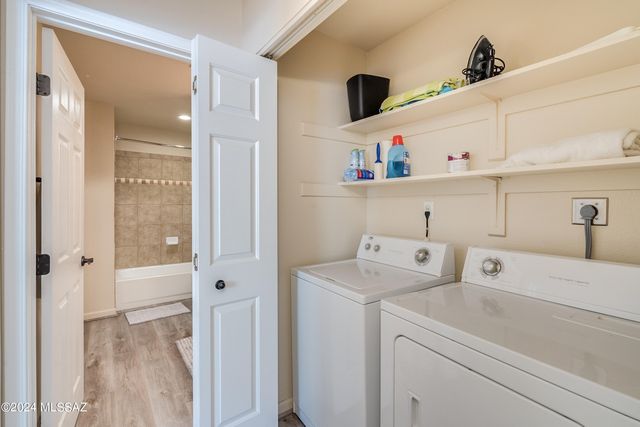 6441 N Tierra de las Catalinas Apt 52, Tucson, AZ 85718
