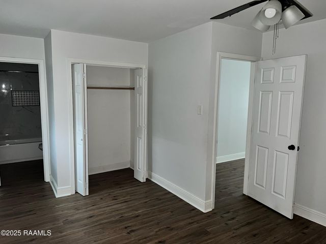 2428 Pecan Drive, Chalmette, LA 70043