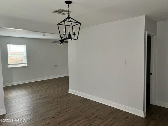 2428 Pecan Drive, Chalmette, LA 70043