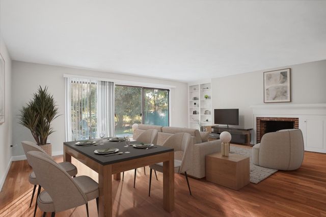 18 Muster Court 18, Lexington, MA 02420