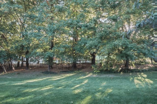 18 Muster Court 18, Lexington, MA 02420
