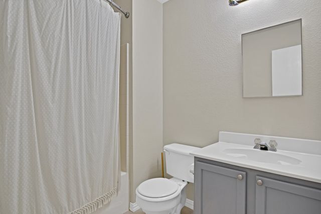 3921 Fox Run Drive, Fort Worth, TX 76123