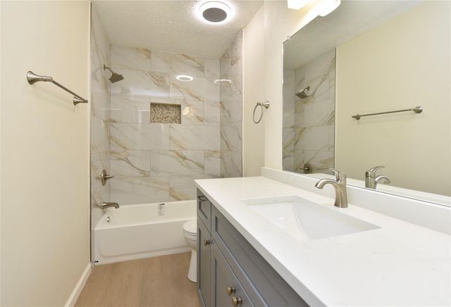 7034 River Bluff Drive, Houston, TX 77085