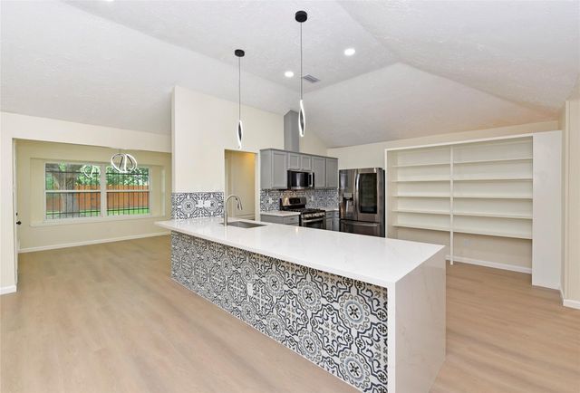 7034 River Bluff Drive, Houston, TX 77085