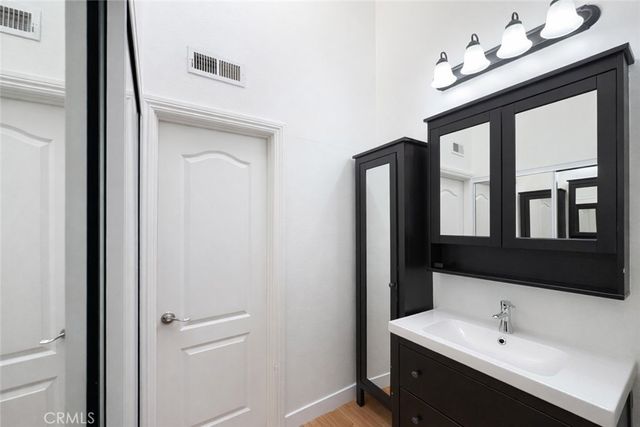 12750 Centralia Street 36, Lakewood, CA 90715