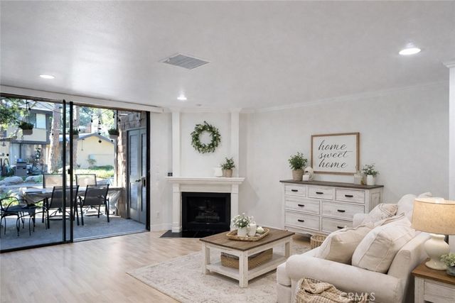 12750 Centralia Street 36, Lakewood, CA 90715