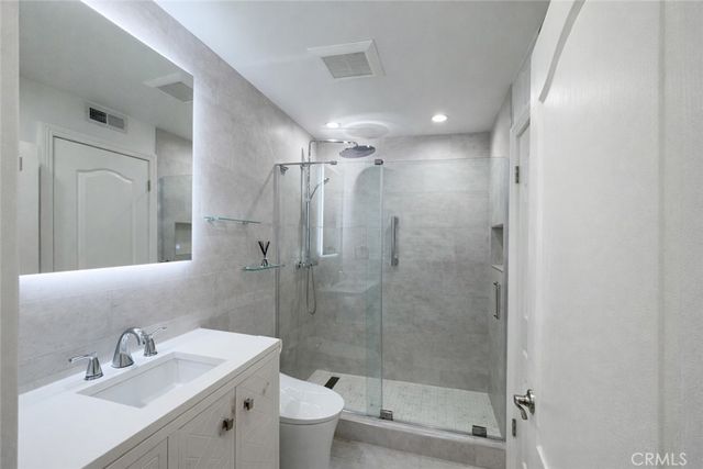 12750 Centralia Street 36, Lakewood, CA 90715