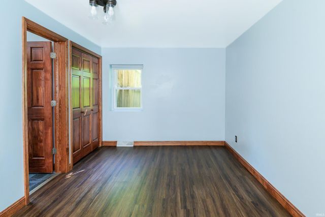 802 W Country Club, Bloomington, IN 47403