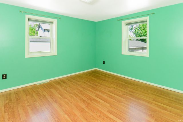 802 W Country Club, Bloomington, IN 47403