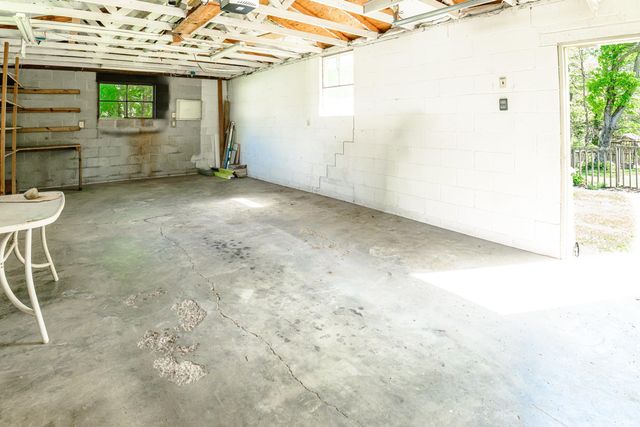 802 W Country Club, Bloomington, IN 47403