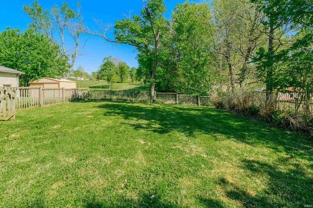 802 W Country Club, Bloomington, IN 47403