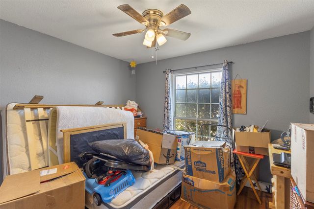 5215 Ganzer Road W, Krum, TX 76249