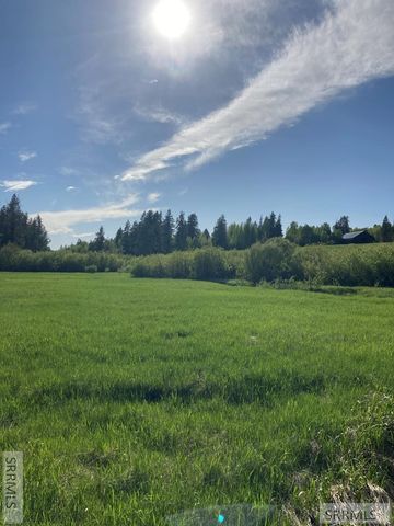 4373 Hannah's Crossing, Ashton, ID 83420