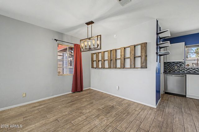 4238 N 10th Place, Phoenix, AZ 85014