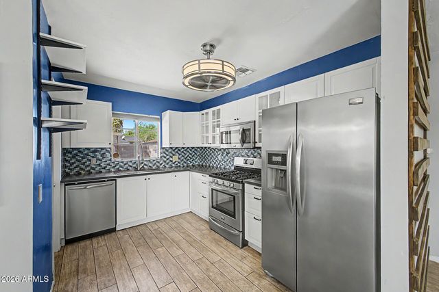 4238 N 10th Place, Phoenix, AZ 85014