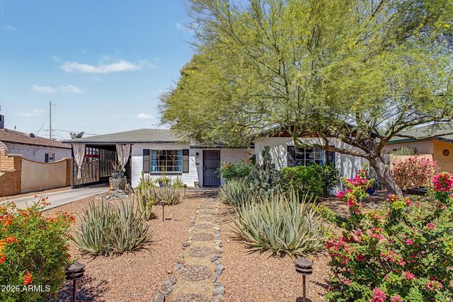 4238 N 10th Place, Phoenix, AZ 85014