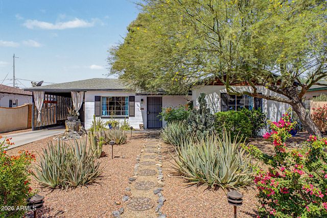 4238 N 10th Place, Phoenix, AZ 85014
