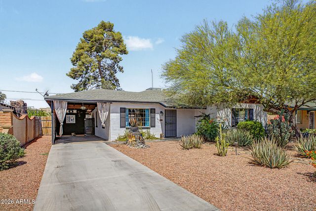 4238 N 10th Place, Phoenix, AZ 85014