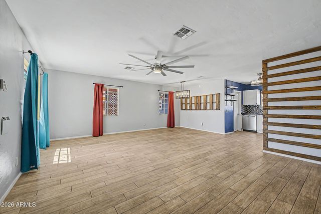 4238 N 10th Place, Phoenix, AZ 85014