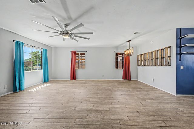 4238 N 10th Place, Phoenix, AZ 85014