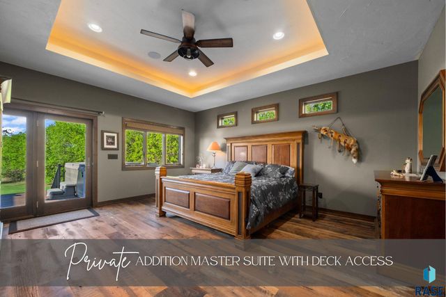 47908 Oak Ridge Pl Place, Harrisburg, SD 57032