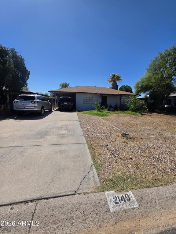 2149 W CLARENDON Avenue, Phoenix, AZ 85015