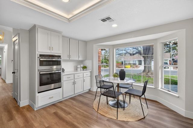 1318 Rolling Hills Dr, Roseville, CA 95661